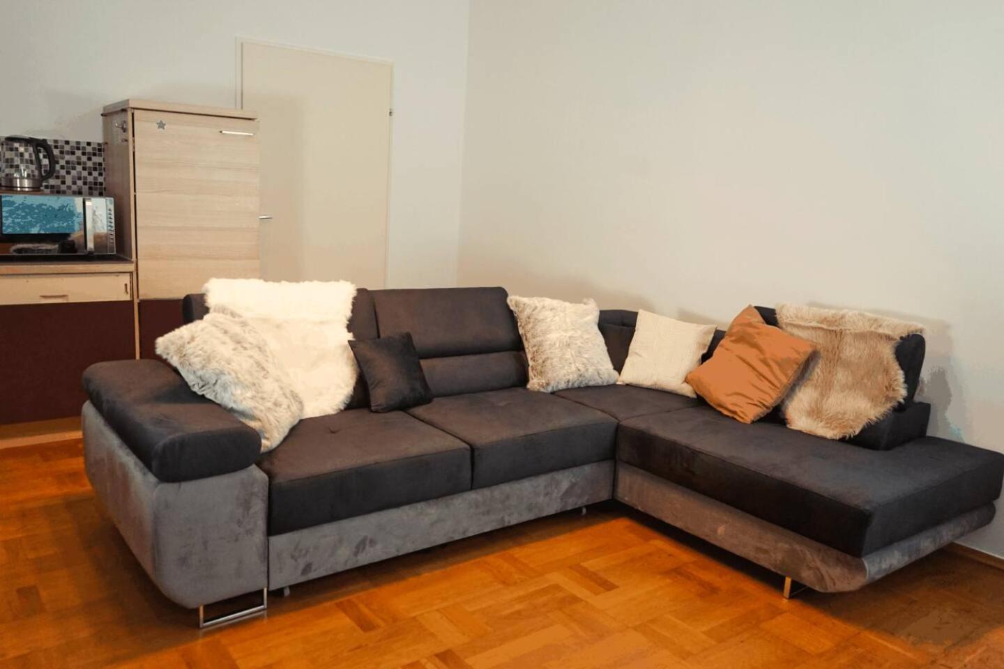 Beautiful Apartments Near Hauptbahnhof Vienna Exterior photo